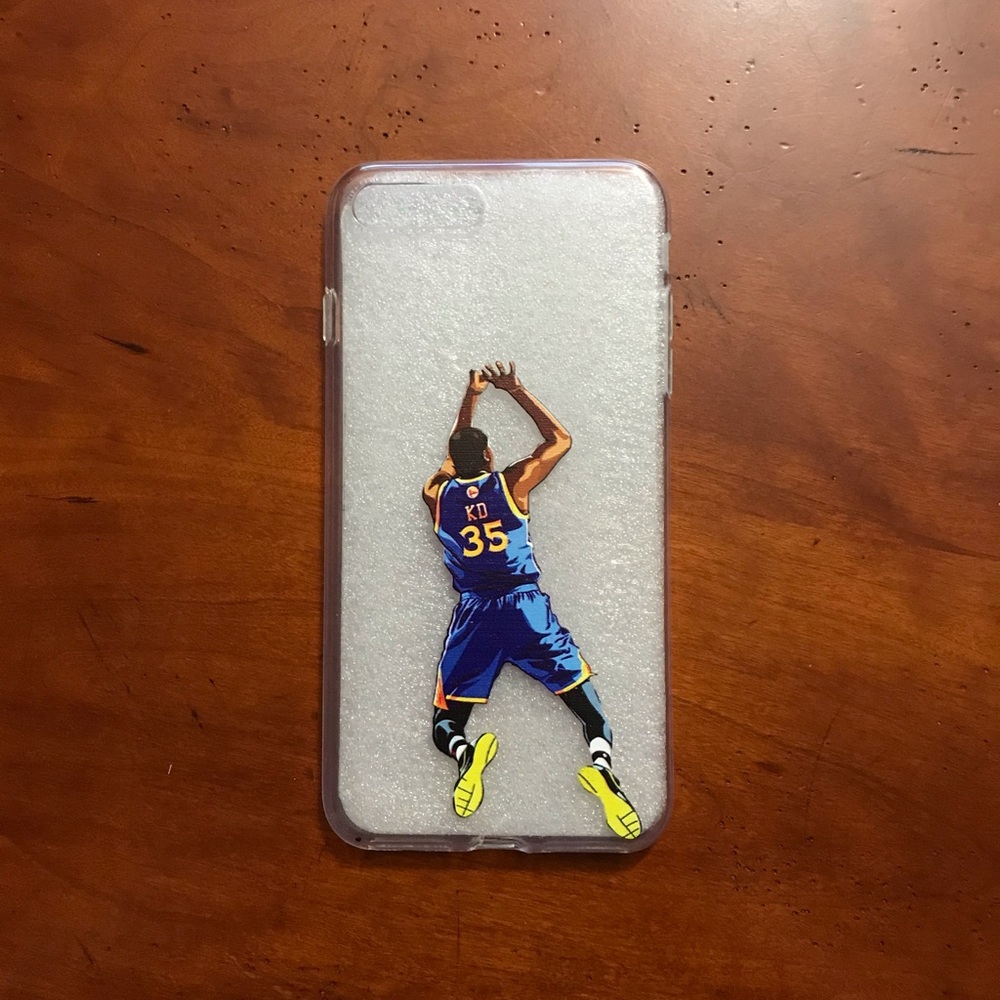 iPhone 8plus/7plus clear phone case.